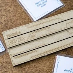 Import Games The Dicetroyers - Pick And Play Card Holder: Crate Version – Double Row (Italy Import) 9 Import Games The Dicetroyers - Pick And Play Card Holder: Crate Version – Double Row (Italy Import)