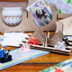 The Dicetroyers - Flamme Rouge (Base Game Or With Peloton Expansion) (Italy Import) 26 The Dicetroyers - Flamme Rouge (Base Game Or With Peloton Expansion) (Italy Import)