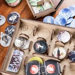 Import Games The Dicetroyers - This War Of Mine (Base Game Or With Tales From The Ruined City Exp) (Italy Import) 34 Import Games The Dicetroyers - This War Of Mine (Base Game Or With Tales From The Ruined City Exp) (Italy Import)