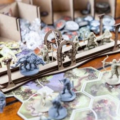 The Dicetroyers - The Lord Of The Rings: Journeys In Middle-Earth (Italy Import) Import Games